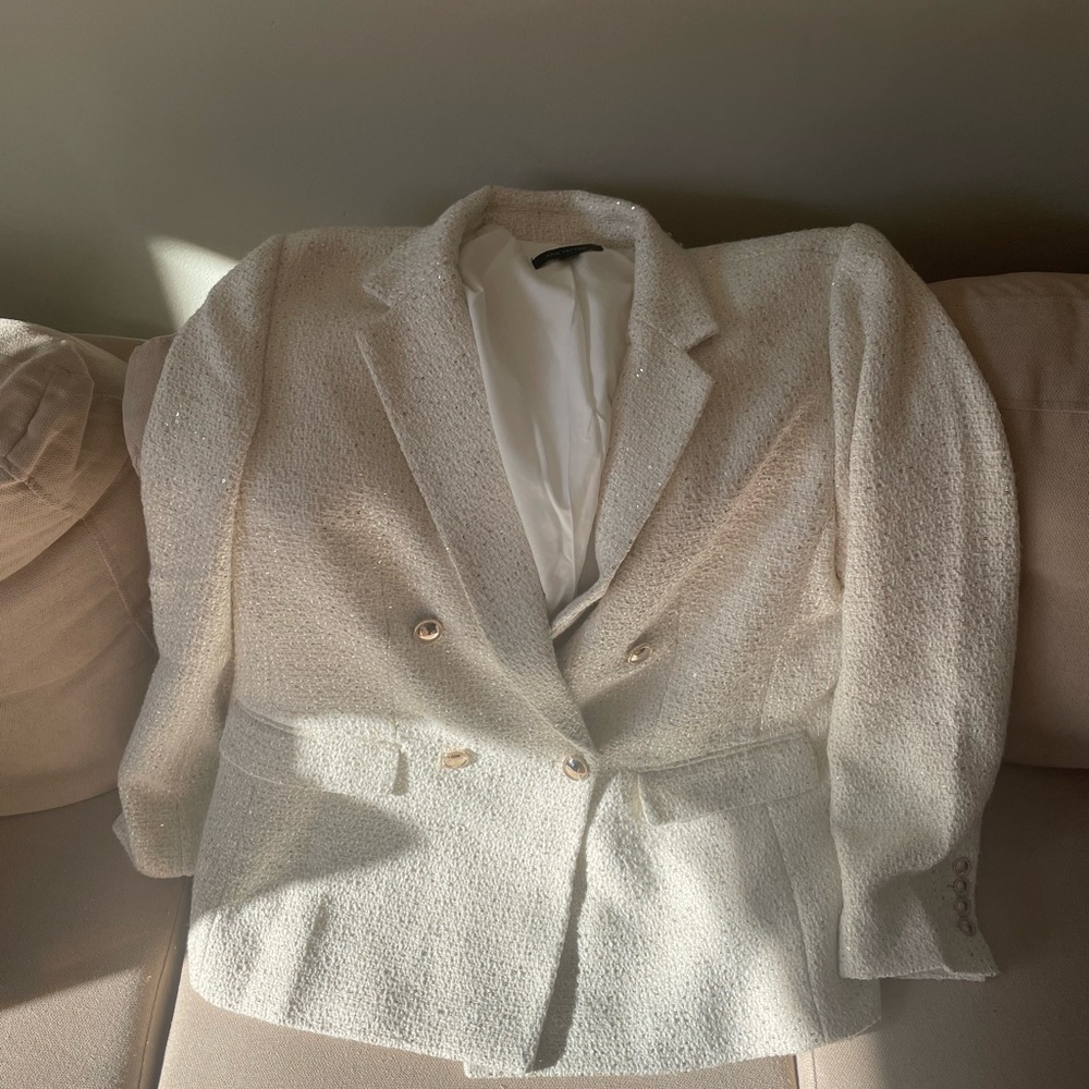 Ann Taylor ivory and gold tweed blazer